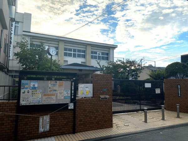 大阪市立三国中学校