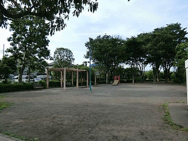 新町東公園まで約448m