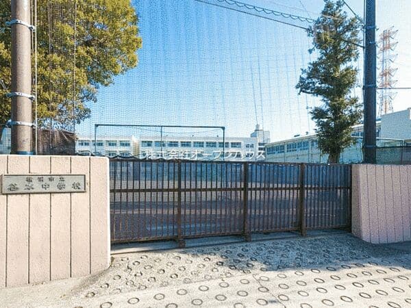 横浜市立谷本中学校