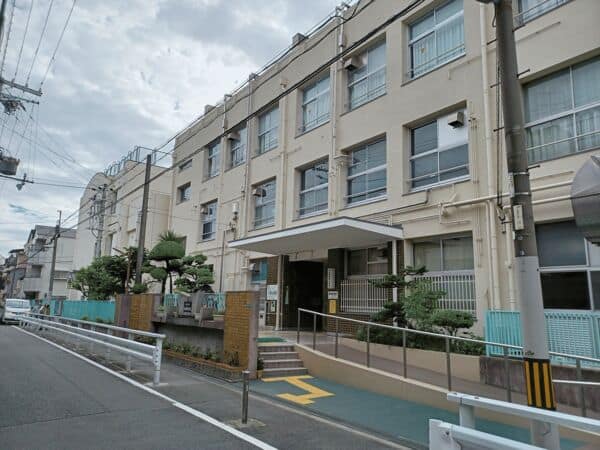 大阪市立南市岡小学校