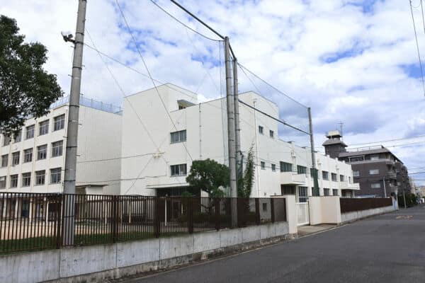 大阪市立苅田北小学校