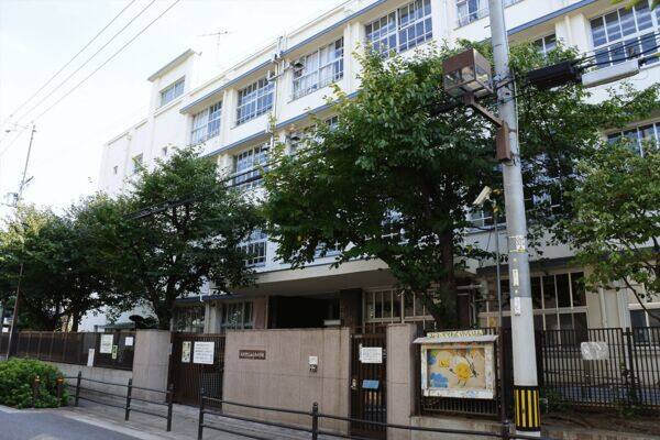 大阪市立山之内小学校