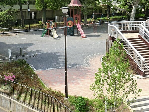 平川町公園まで約719m