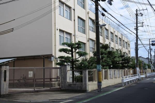 大阪市立墨江小学校