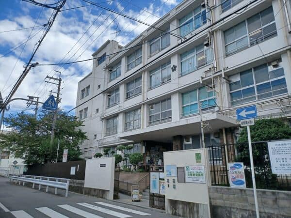 大阪市立巽南小学校