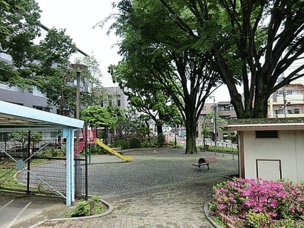 松沢公園まで約1473m