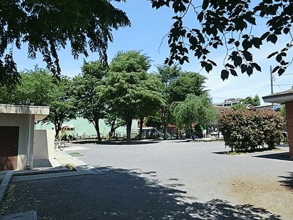 葭根公園まで約967m