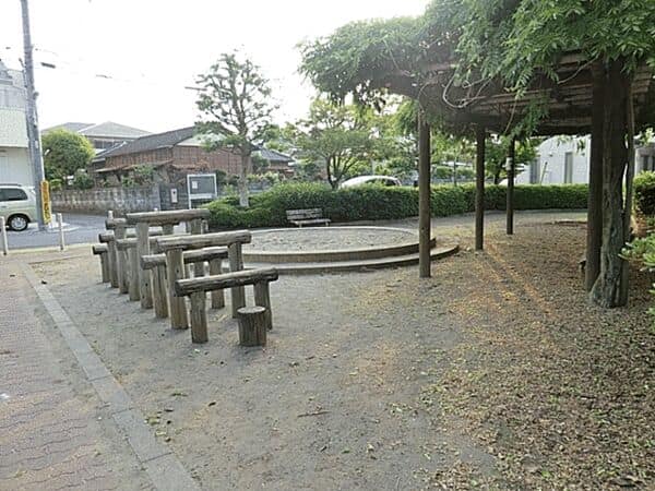 富士見一東公園まで約1162m