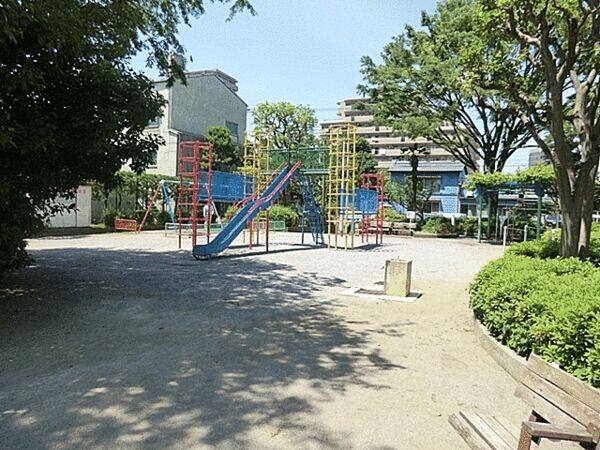 たちばな仲よし公園まで約475m
