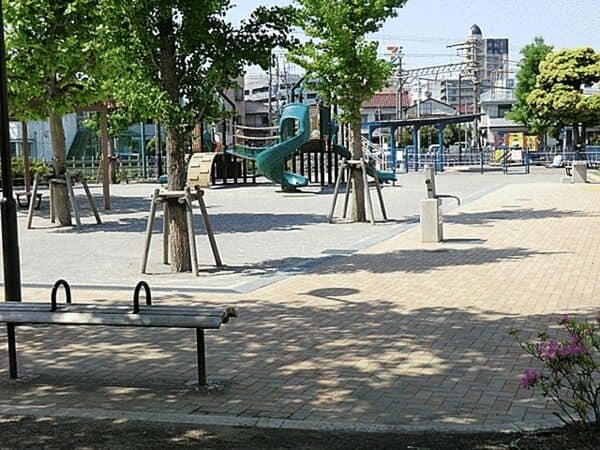東四つ木公園まで約396m