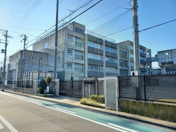 堺市立新湊小学校