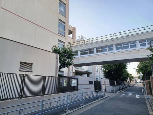 大阪市立小路小学校