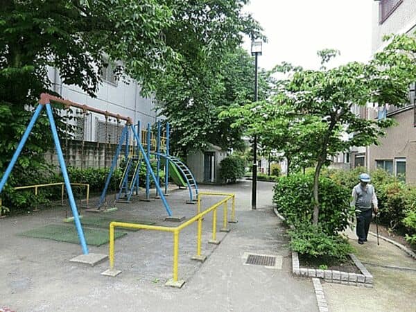 尾久第三児童遊園まで約729m