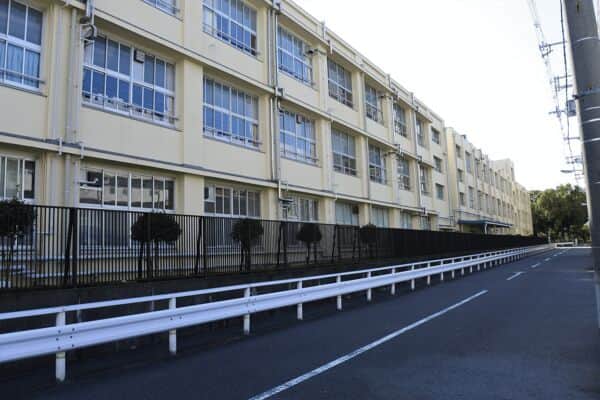 大阪市立白鷺中学校