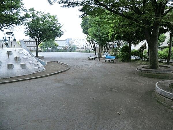 東砂一丁目公園まで約251m