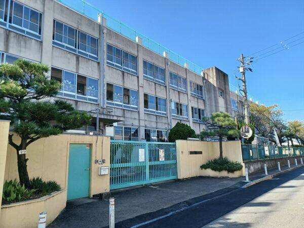 東大阪市立弥刀東小学校