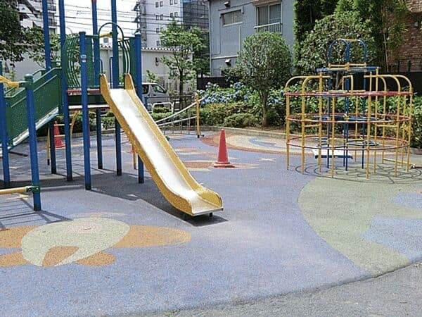 平塚中央公園まで約965m