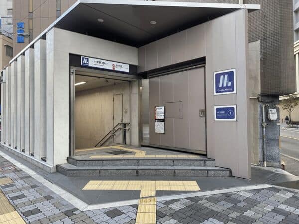 御堂筋線「中津」駅まで約480m