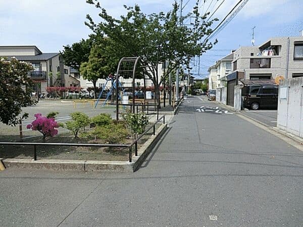 寺前さざなみ公園まで約377m