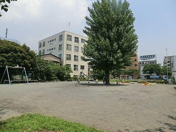 潮田仲通公園まで約321m