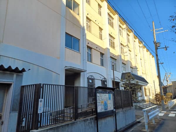 大阪市立大池中学校