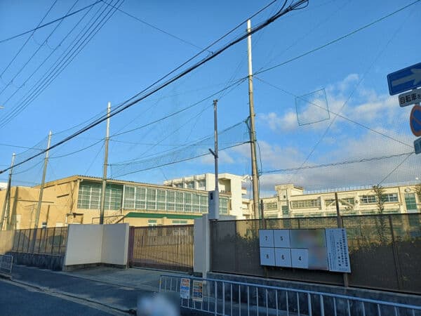 東大阪市立長栄中学校