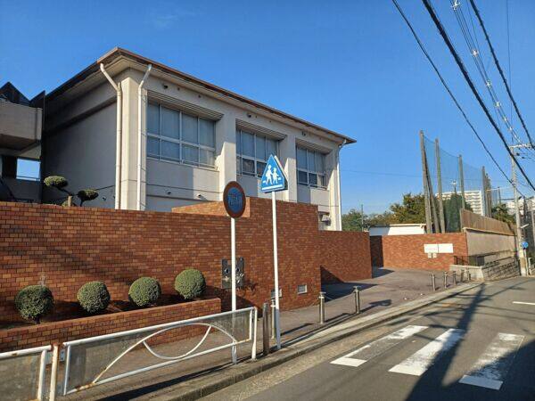 大阪市立晴明丘南小学校