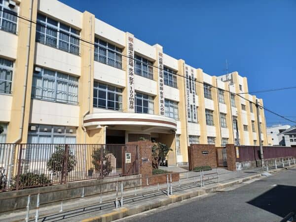 大阪市立相生中学校