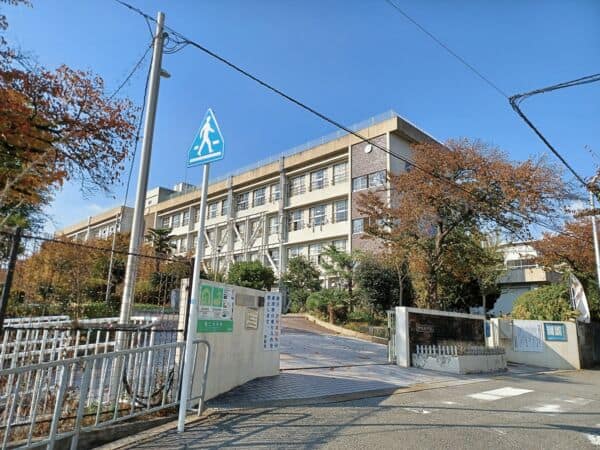 豊中市立第二中学校