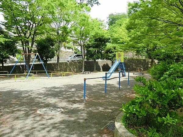 富岡第三公園まで約316m