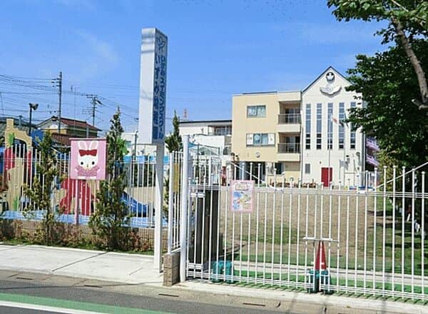 いずみ幼稚園まで約656m