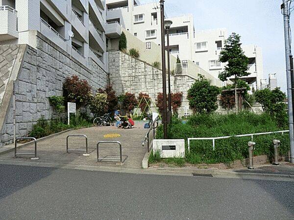 中野町南河内公園まで約1066m