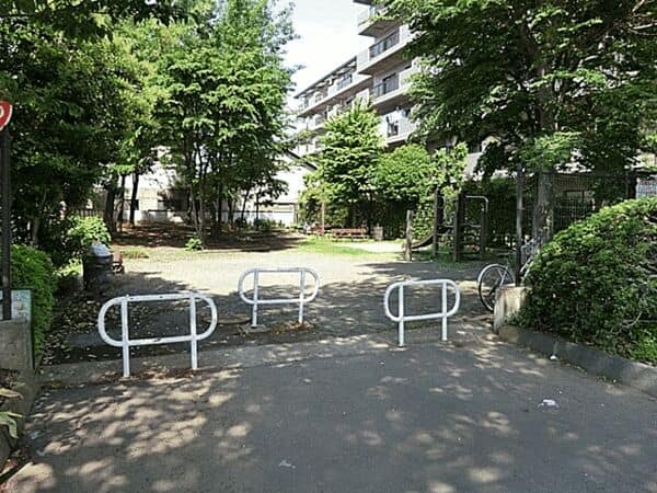 こもれび公園まで約891m