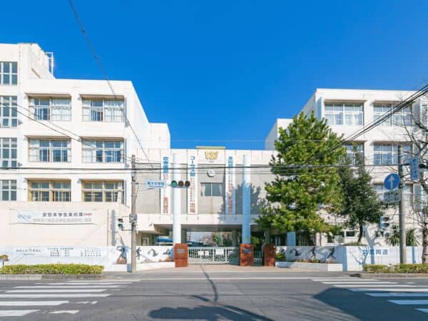 川口市立青木中学校