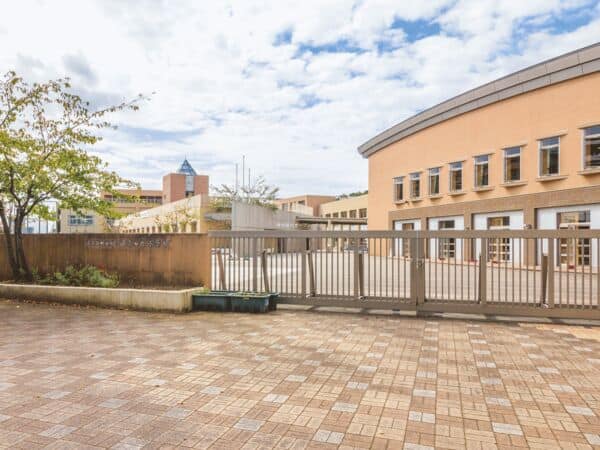 町田市立小山ヶ丘小学校