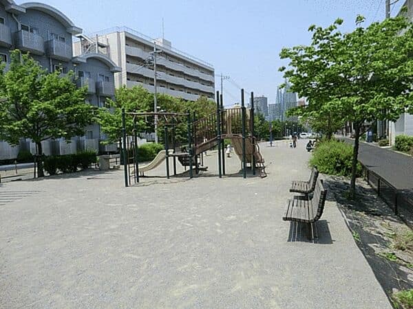 内谷橋公園まで約712m