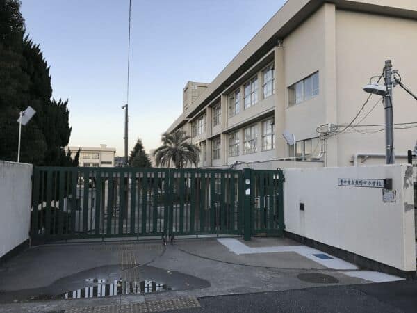 豊中市立熊野田小学校