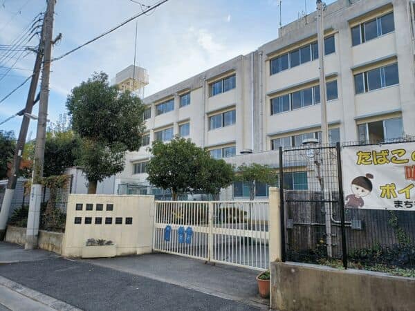 豊中市立第十五中学校