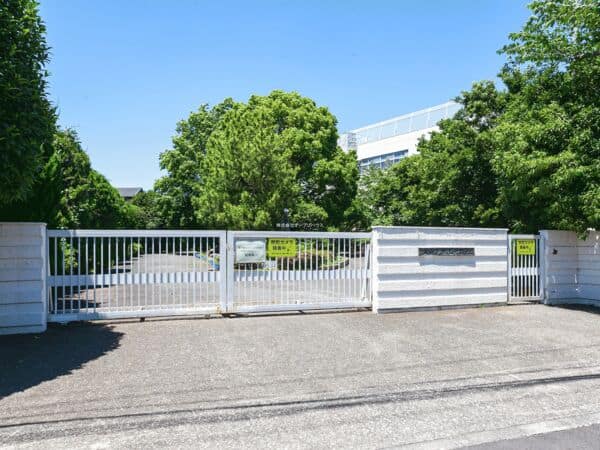 府中市立南町小学校