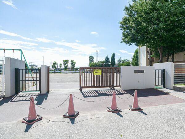 府中市立本宿小学校