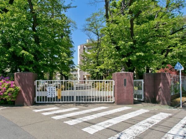 府中市立府中第四中学校