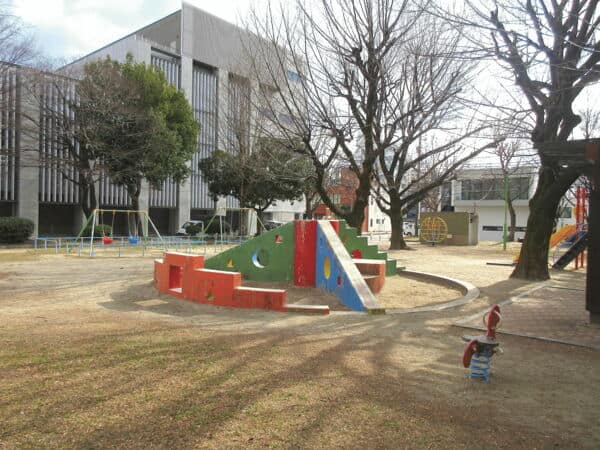 高辻公園まで約726m