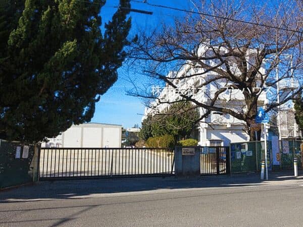 大和市立緑野小学校