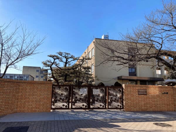 名古屋市立稲葉地小学校