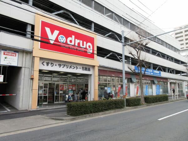Vドラッグ覚王山法王町店まで約840m