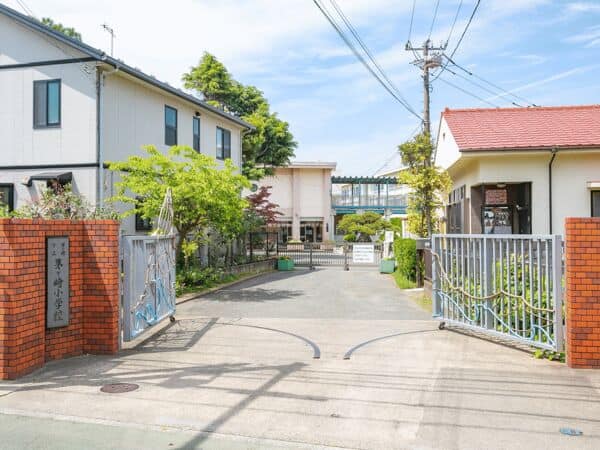 茅ヶ崎市立茅ヶ崎小学校