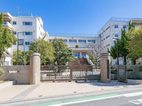 さいたま市立上大久保中学校