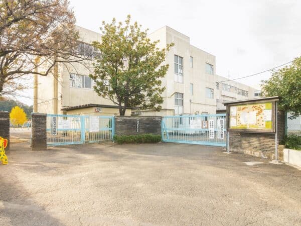 町田市立本町田東小学校