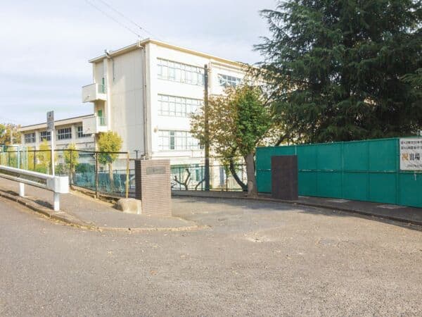 町田市立薬師中学校