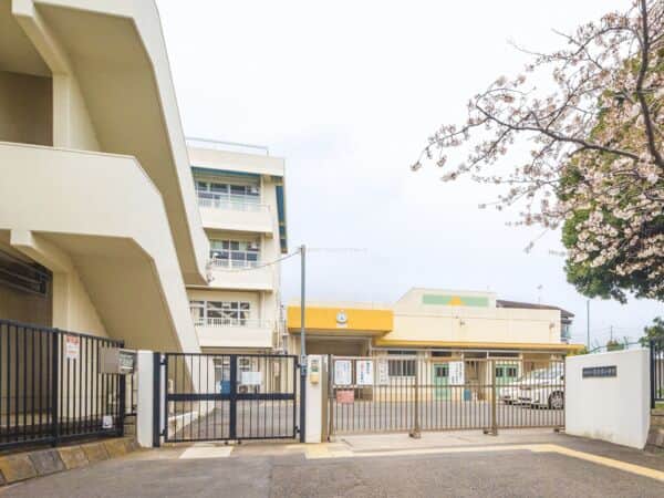 横浜市立高舟台小学校
